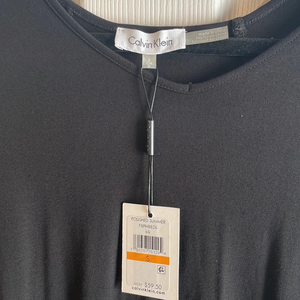 Calvin Klein Blsck 3/4 Bell Sleeve Top - Small NWT - Picture 2 of 5